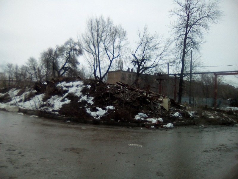 Саратовцы рассказали об адских условиях жизни на 1-м Жилучастке