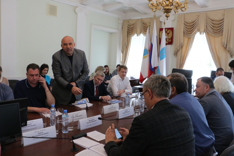 Руководитель службы благоустройства: Пыль в Саратове мы не победим никогда