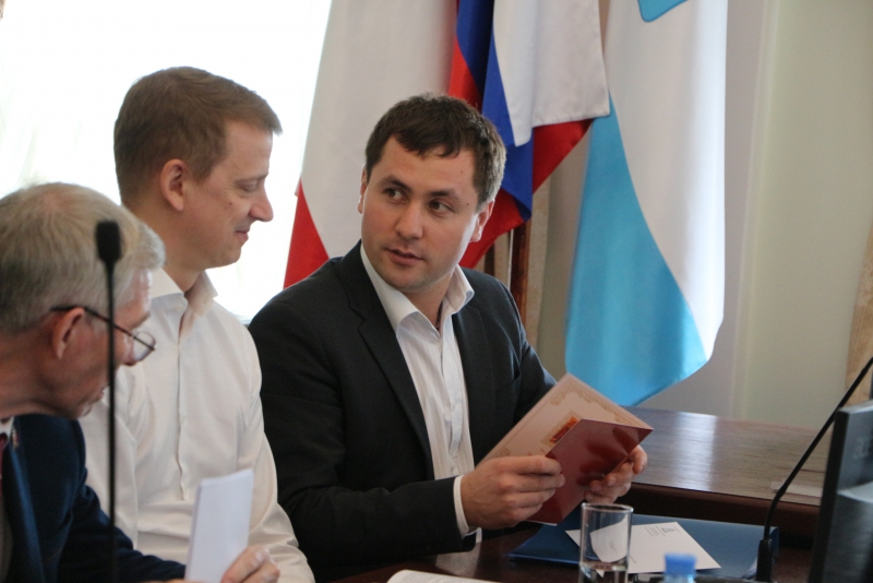 Руководитель службы благоустройства: Пыль в Саратове мы не победим никогда