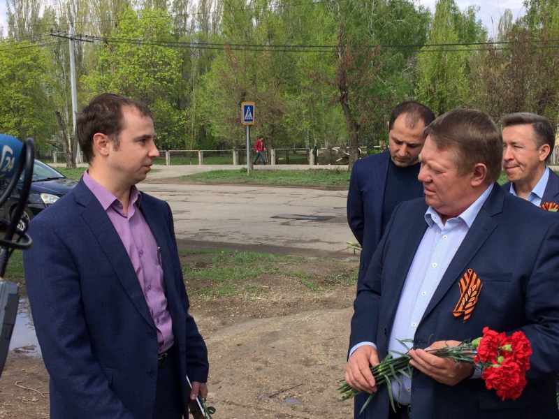 Панков проверил состояние балаковского кладбища после жалоб на замусоренность