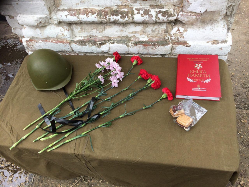 Панков проверил состояние балаковского кладбища после жалоб на замусоренность