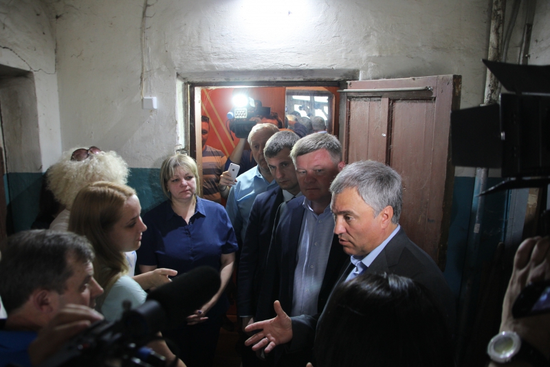 Жители еще одного барака в Елшанке скоро узнают номера своих квартир в новом доме