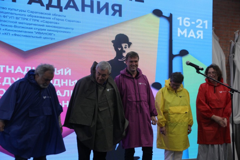 Новым президентом «Саратовских страданий» стал режиссер Николай Досталь