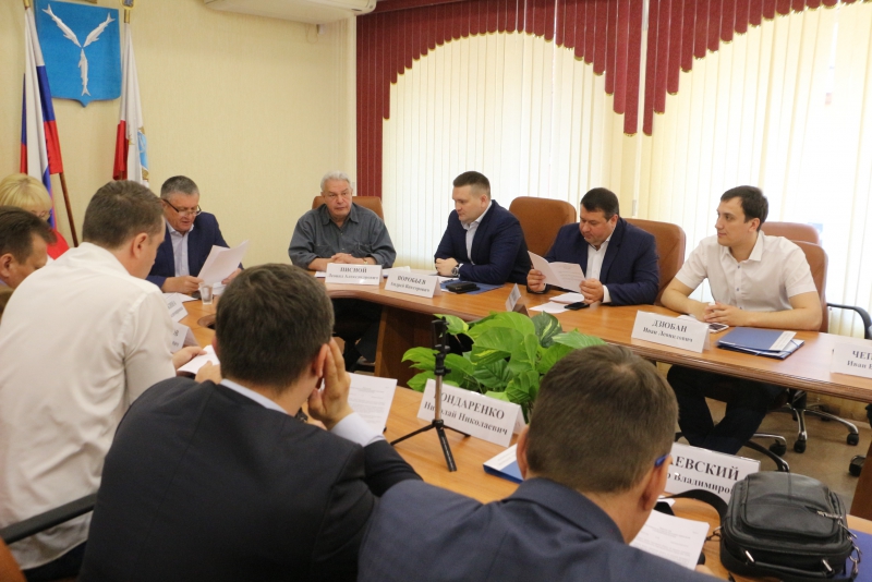 Депутат Писной: Цена воды для аэропорта Гагарин будет явно не саратовской