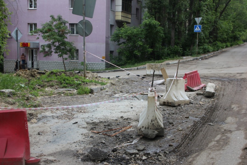Михаил Исаев о раскопах на дорогах: Не дай бог сюда кто-то влетит