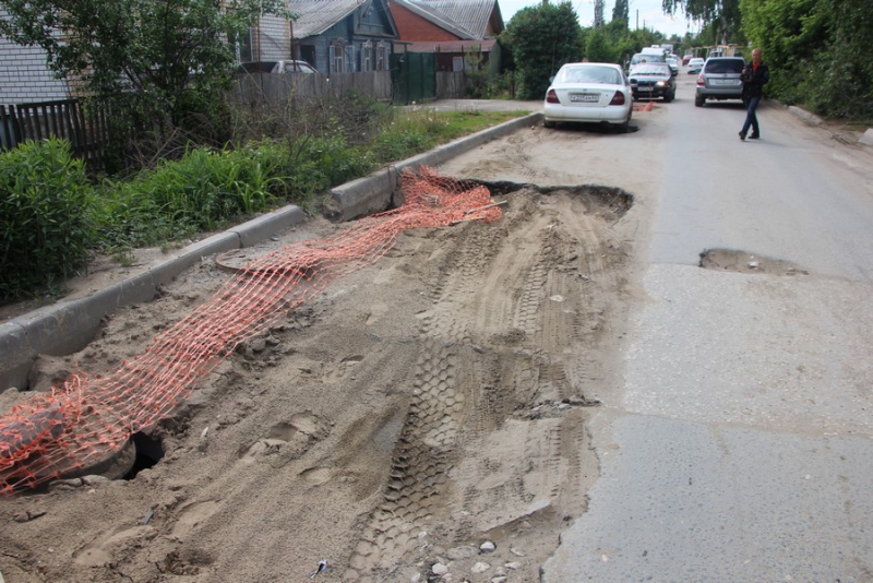 Михаил Исаев о раскопах на дорогах: Не дай бог сюда кто-то влетит