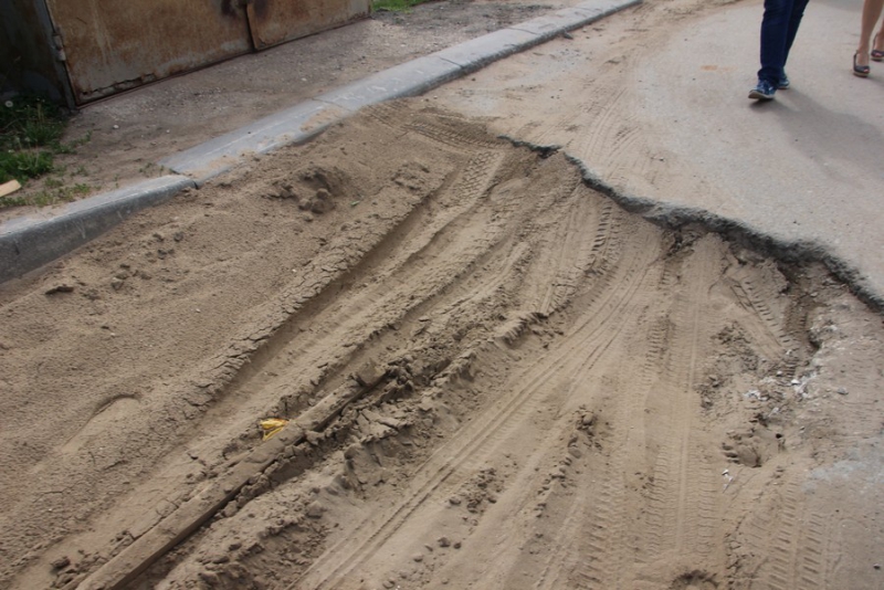 Михаил Исаев о раскопах на дорогах: Не дай бог сюда кто-то влетит