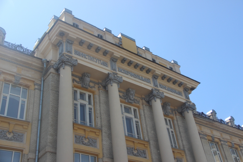 Володин пожелал студентам-медикам вернуться работать в родные районы