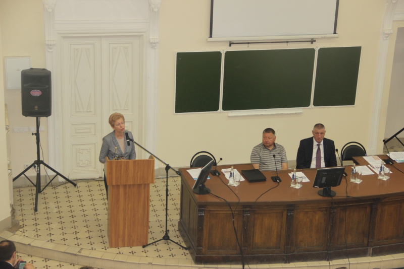 Володин пожелал студентам-медикам вернуться работать в родные районы