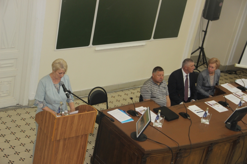 Володин пожелал студентам-медикам вернуться работать в родные районы