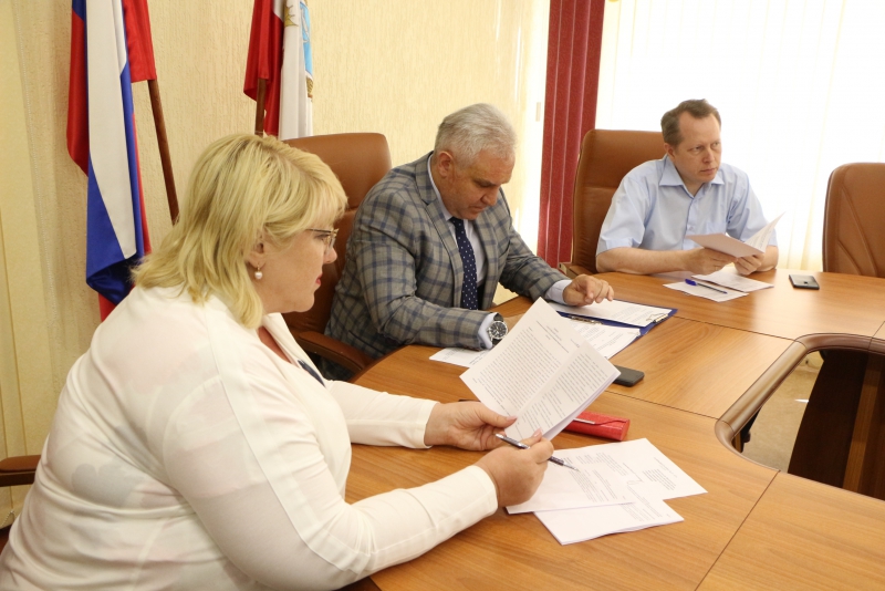 Саратовские депутаты предложили удерживать с пенсий не большее 25% за долги