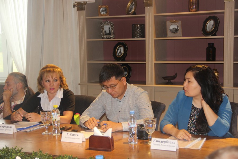 Представители Казахстана обсудили с саратовскими властями развитие совместного туризма
