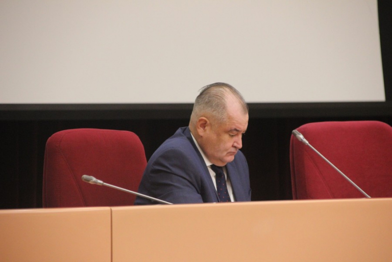 Министр Мазина: Нам стыдно за ржавые машины «скорой помощи»