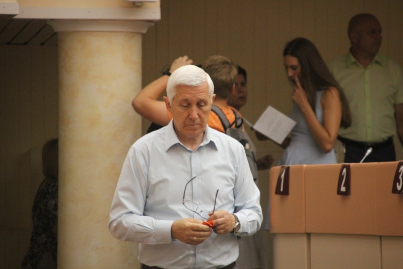 Министр Мазина: Нам стыдно за ржавые машины «скорой помощи»