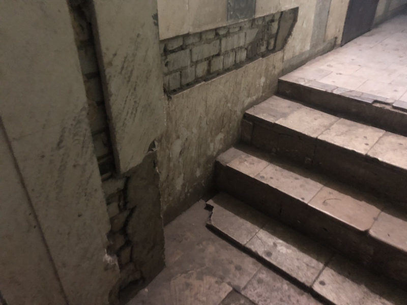 Жительница дома на Белоглинской пожаловалась на клопов и отсутствие горячей воды