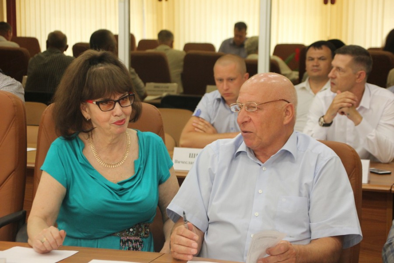 В Саратове до сих пор не объявили конкурс на благоустройство проспекта Кирова