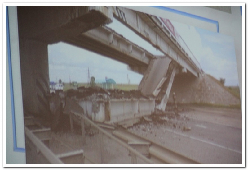 Улицу Шехурдина пообещали не перекрывать при реконструкции Трофимовского моста