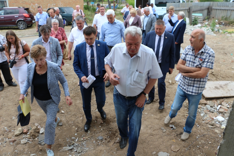 Нацпроекты. Сборный дом для детей-сирот в Базарном Карабулаке назвали очень дорогим