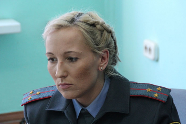 Вместе с нарушениями, камеры ГИБДД фиксируют любовниц и неприличные жесты