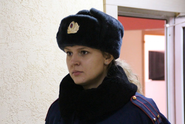 Вместе с нарушениями, камеры ГИБДД фиксируют любовниц и неприличные жесты