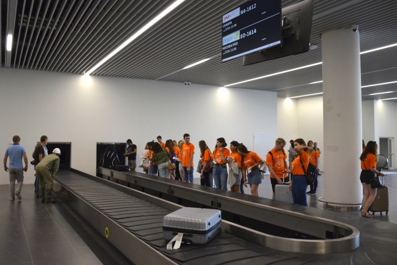 Волонтеры протестировали работу аэропорта Гагарин