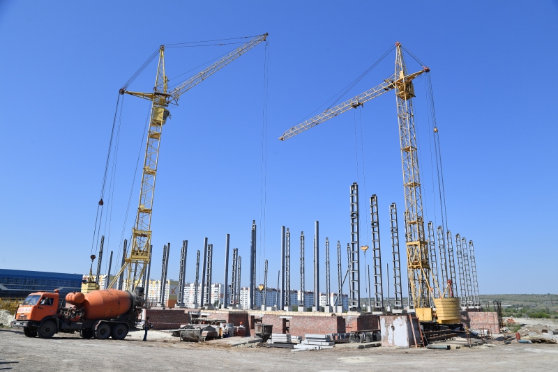 Радаев потребовал сдать Дворец водных видов спорта в 2020 году