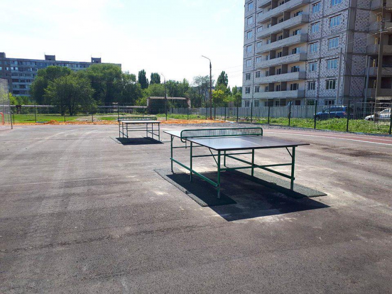 В Комсомольском поселке открыли новый спорткомплекс у школы