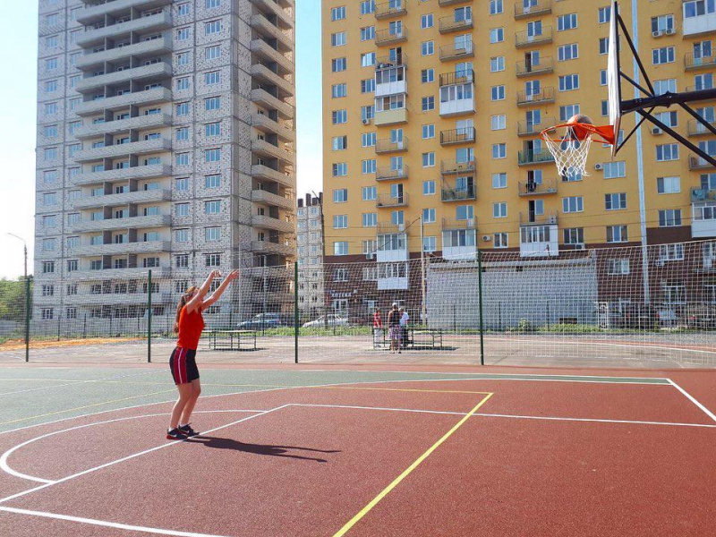 В Комсомольском поселке открыли новый спорткомплекс у школы