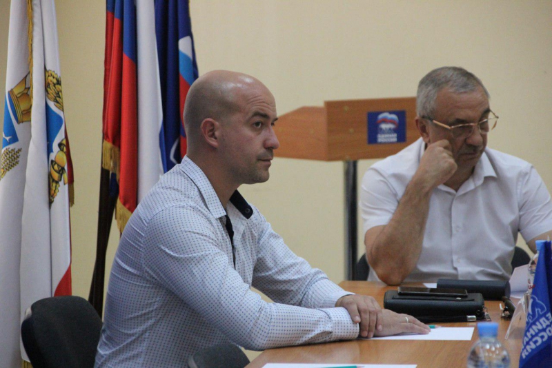 Директор «Дорожного контроля» рассказал о плачевном состоянии разметки и стоп-линий