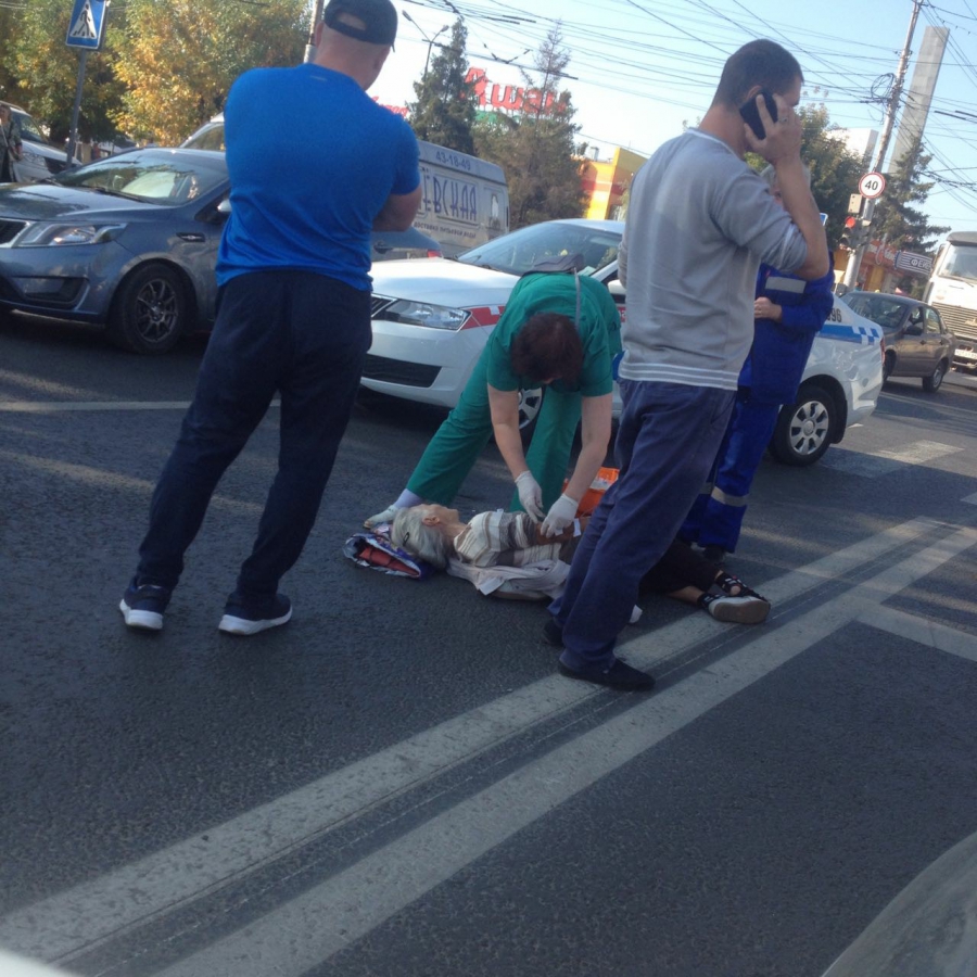 В Заводском районе водитель такси «Метро» сбил женщину у администрации