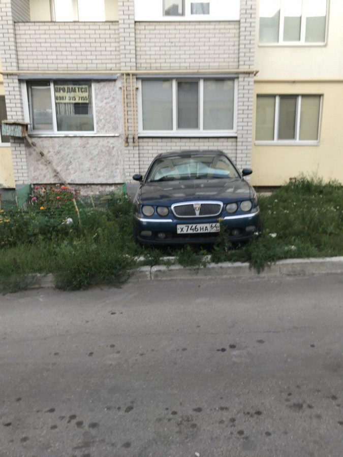 Жители «Риолита» просят разобраться с захватом земли под парковки