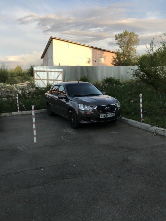 Жители «Риолита» просят разобраться с захватом земли под парковки