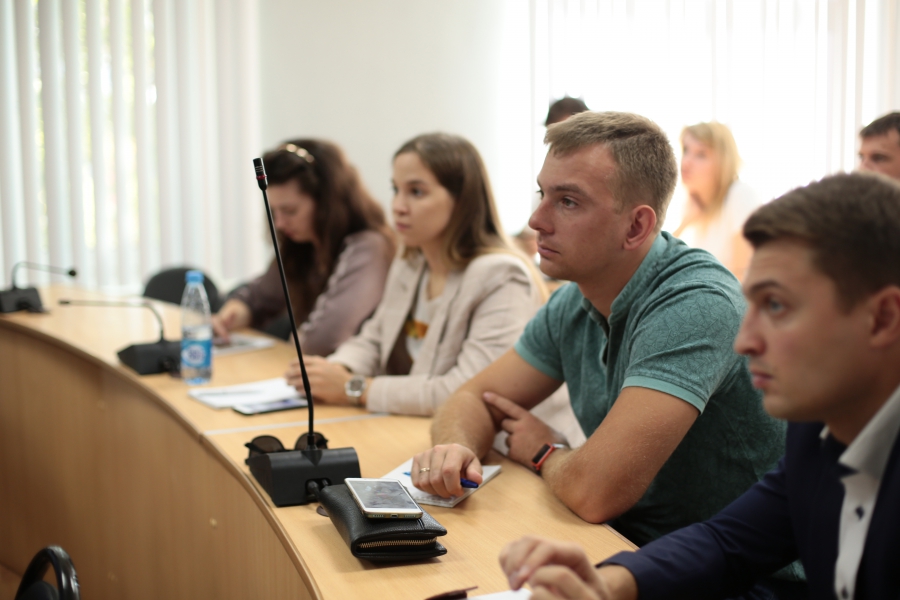 В Экономе завершился второй этап обучения проекта «Школа молодых управленцев Саратовской области»