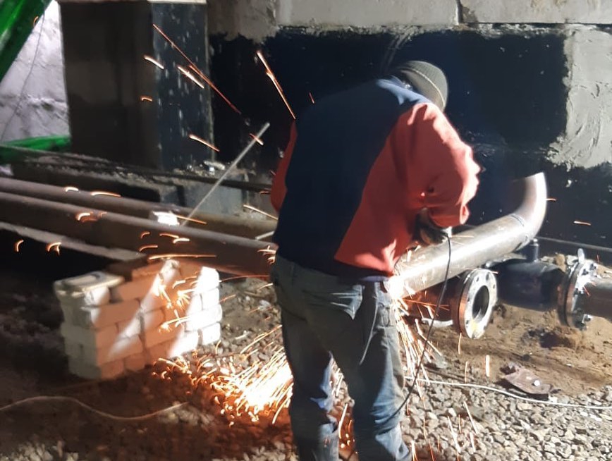 В Романовке рабочие приступают к благоустройству территории у нового бассейна