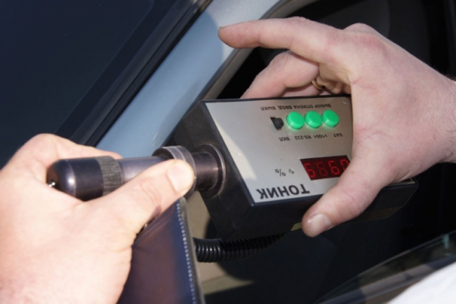 Автоинспекторы оставили без тонировки 332 автомобиля