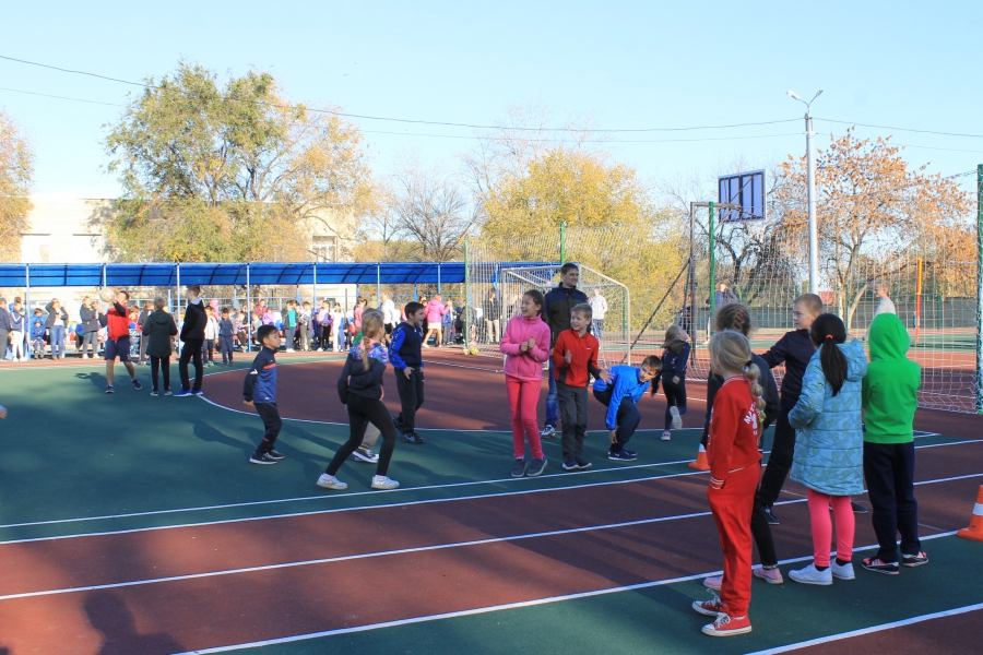 Володин призвал сочетать в школе №84 красоту и функциональность