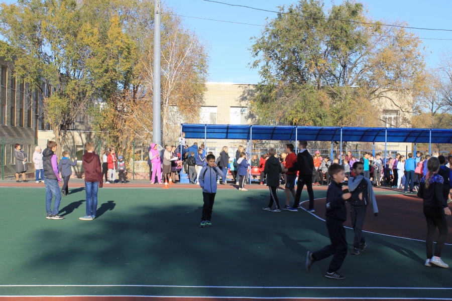 Володин призвал сочетать в школе №84 красоту и функциональность