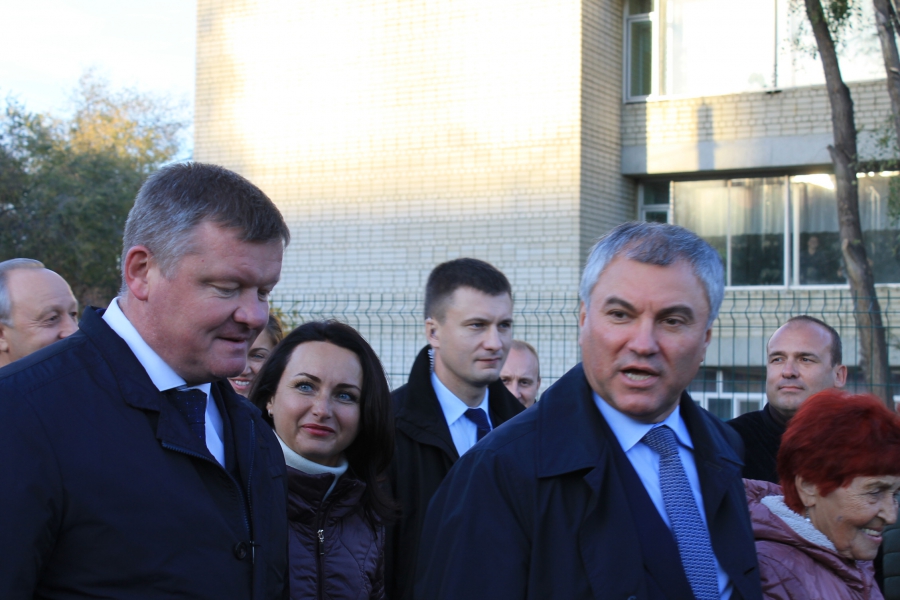 Володин призвал сочетать в школе №84 красоту и функциональность