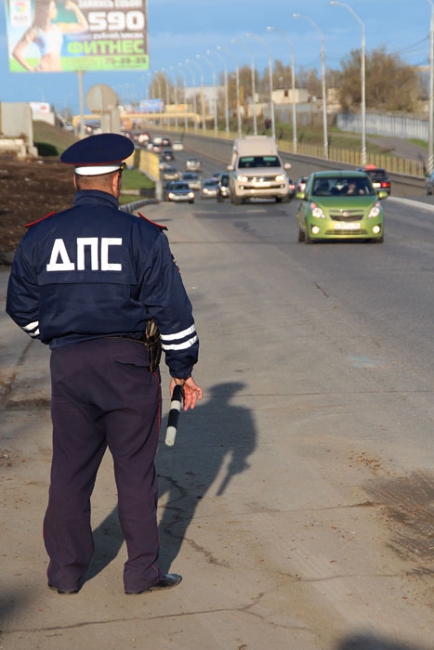 Саратовские автоинспекторы провели профбеседу с мотоциклистами