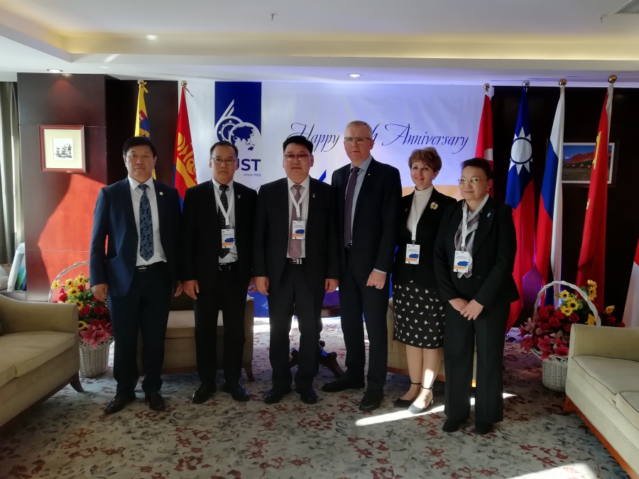 Олег Афонин представил СГТУ на Международном форуме ректоров