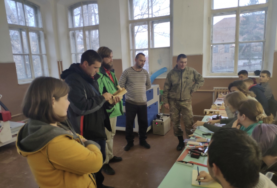 «Резная сказка Хвалынска» возрождает традиции столяров