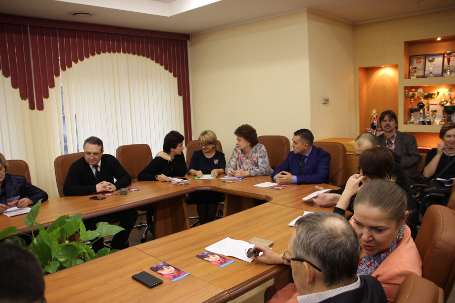 В областной думе заявили о нехватке в регионе жизненно важных лекарств