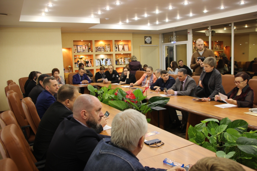 В областной думе заявили о нехватке в регионе жизненно важных лекарств