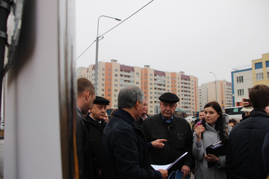 Саратовцев призвали активнее работать с застройщиками микрорайонов