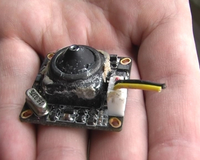 Организаторов игорного клуба подвела китайская дверь