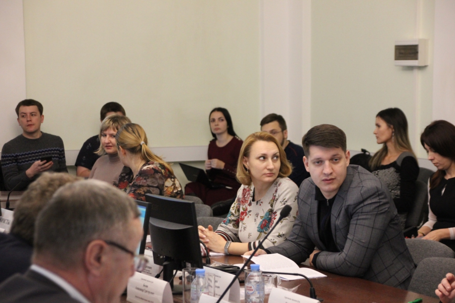 В городской думе обвинили в лукавстве Ларису Ревуцкую