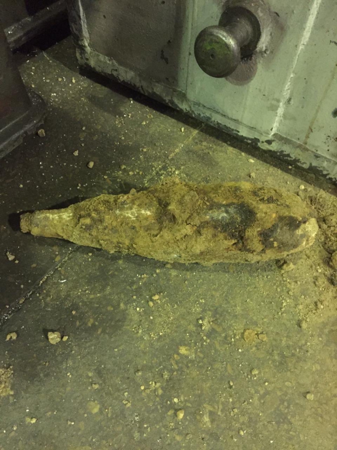 В Балакове при вскрытии полов на заводе нашли «боеприпас»