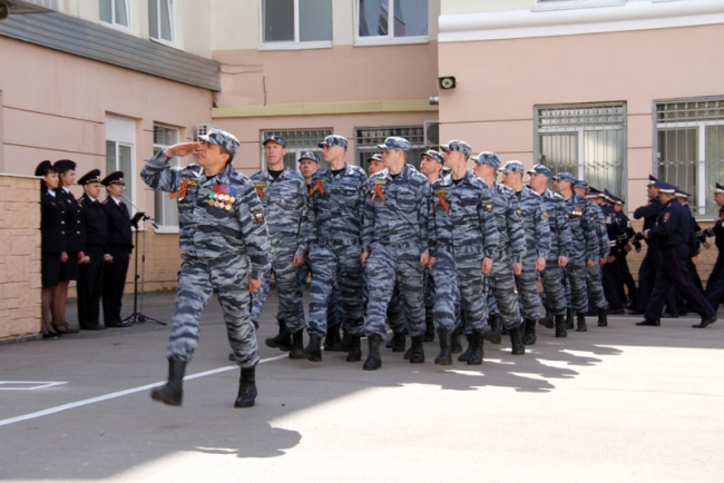 Накануне Дня Победы в Саратове открыли Аллею мужества