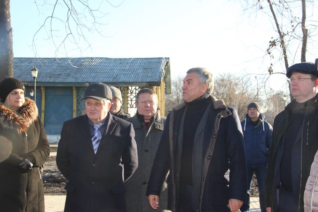 Володин потребовал качественное благоустройство вместо бездумного освоения денег