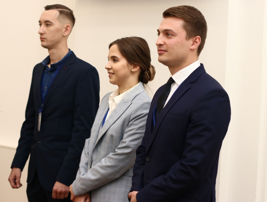 В правительстве Саратовской области состоялась защита выпускных проектов молодых управленцев